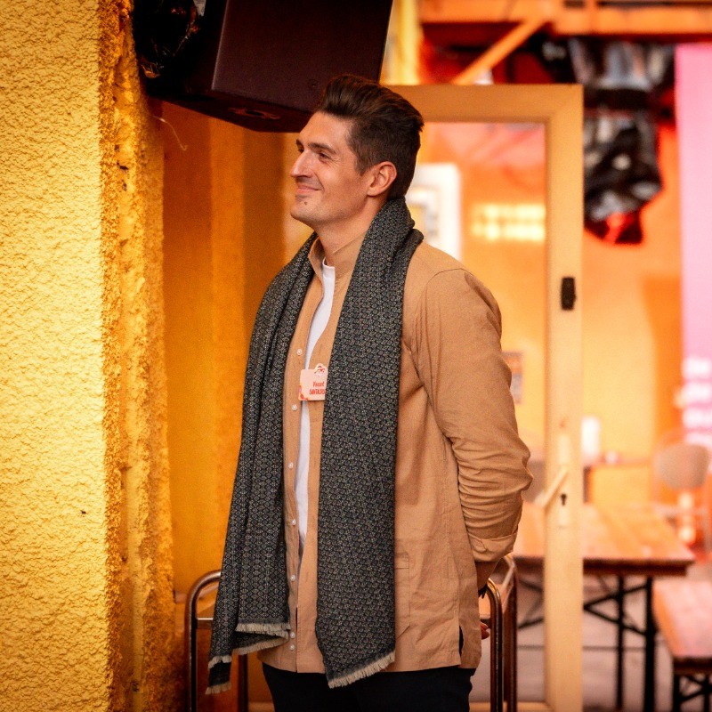 Vincent Santa Cruz